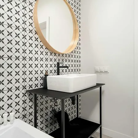 Modern Remote Work Close To The Malta By Renters Appartement Poznań