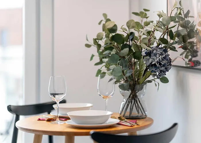 Modern Remote Work Close To The Malta By Renters Apartment Poznan